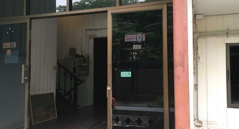 Lagerhaus zur Miete mit 1 Zimmer in Wang Thonglang, Bangkok