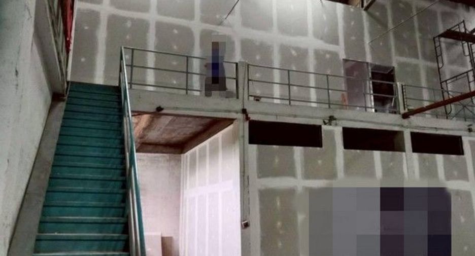 For rent 1 bed warehouse in Bang Khun Thian, Bangkok