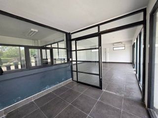Аренда 1 кровать склад в Thanyaburi, Патумтани