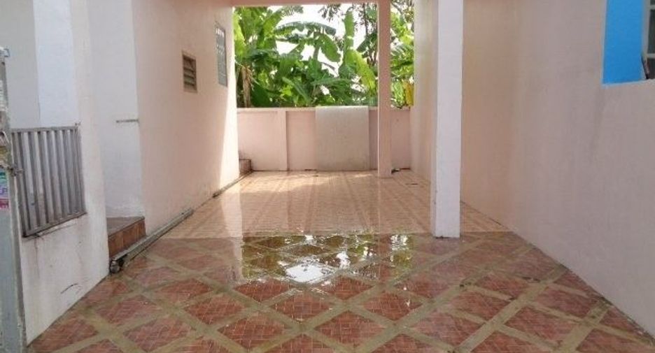 For sale 3 bedrooms house in Khlong Sam Wa, Bangkok