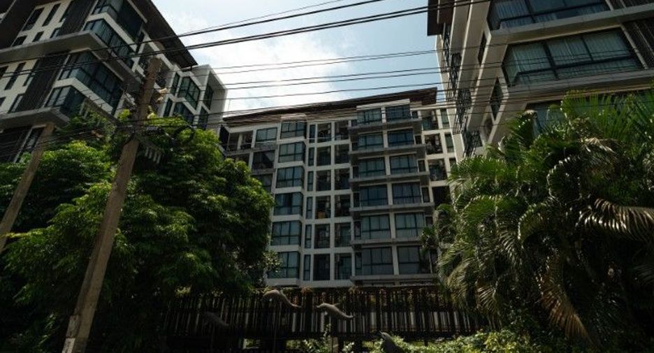 出售 1 卧室 公寓 在 Phra Khanong, 曼谷