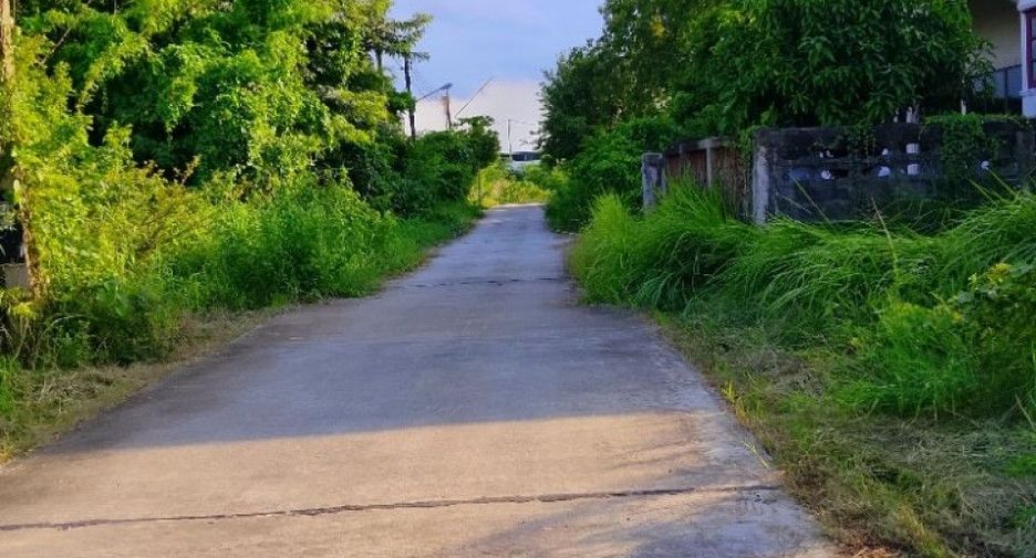 Продажа Участок в Mueang Surin, Сурин