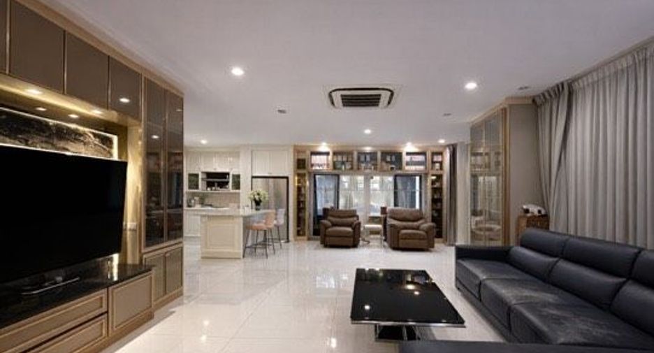 出售 6 卧室 独立屋 在 Bang Phli, Samut Prakan