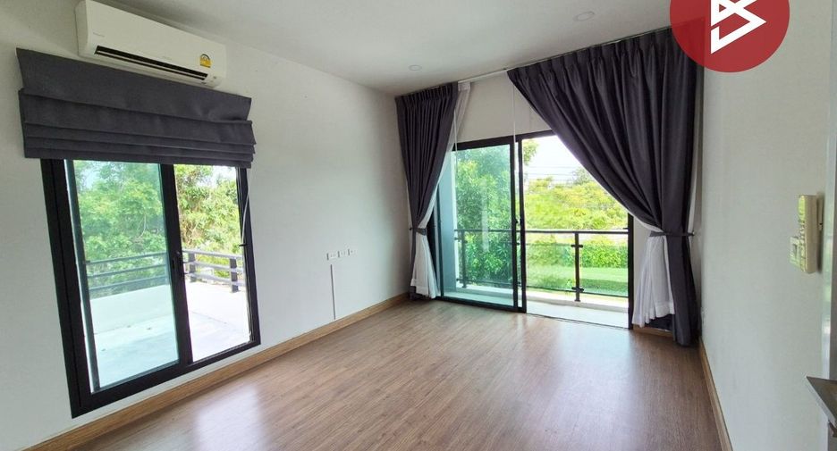 Casa en venta de 4 habitaciones en Bang Bo, Samut Prakan
