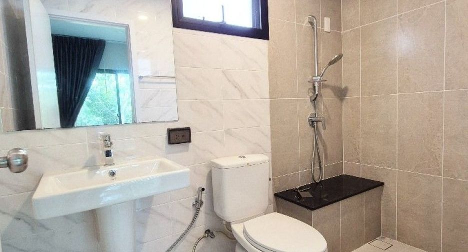 Casa en venta de 4 habitaciones en Bang Bo, Samut Prakan