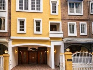 For rent 6 ベッドルーム house in Yan Nawa, Bangkok