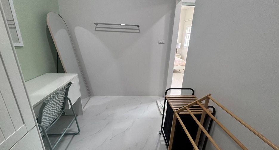 出租 2 卧室 独立屋 在 Klaeng, Rayong