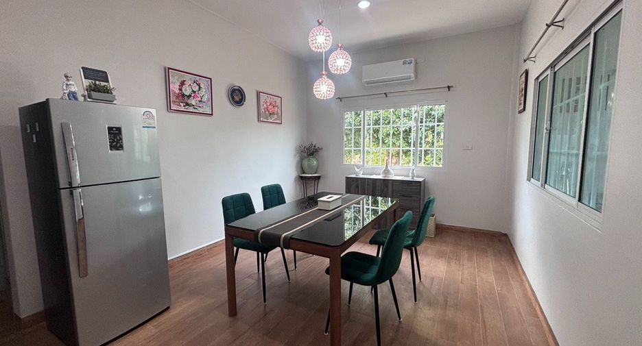 出租 2 卧室 独立屋 在 Klaeng, Rayong
