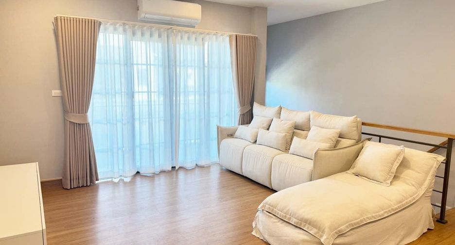 出租 2 卧室 联排别墅 在 Bang Phli, Samut Prakan