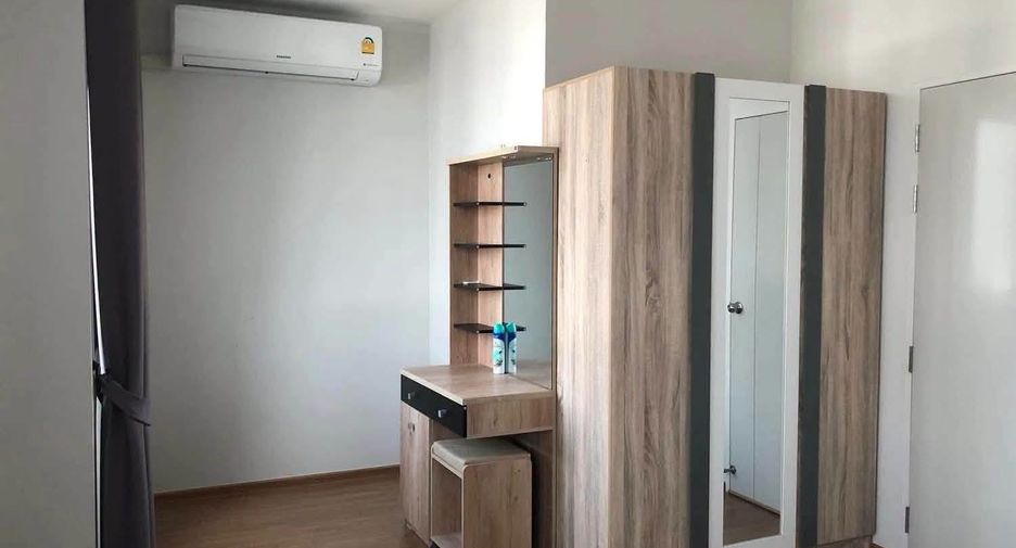 Reihenhaus zur Miete mit 3 Zimmer in Saphan Sung, Bangkok