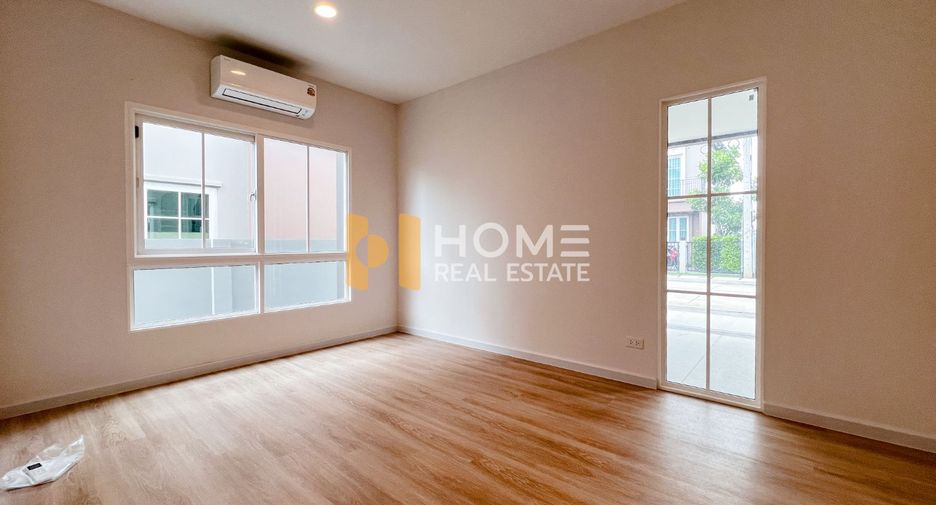 For sale 4 bedrooms house in Lat Lum Kaeo, Pathum Thani