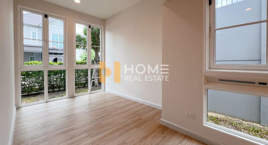 For sale 4 bedrooms house in Lat Lum Kaeo, Pathum Thani