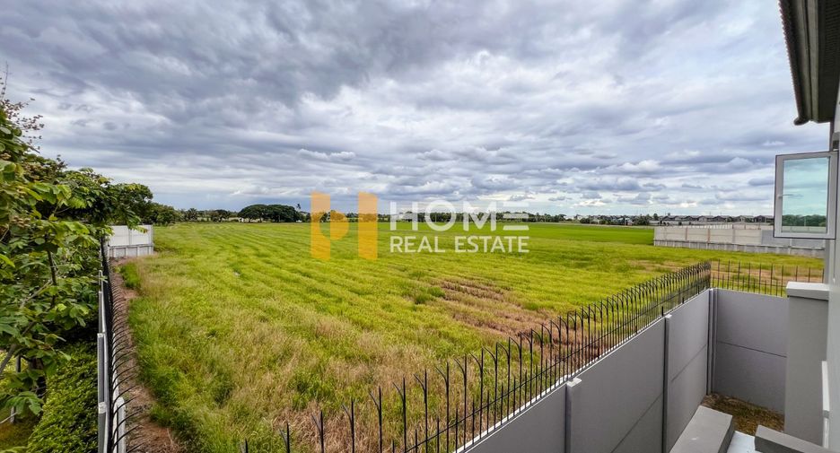 For sale 4 bedrooms house in Lat Lum Kaeo, Pathum Thani