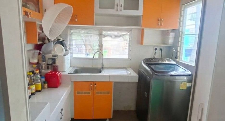 For sale 6 bedrooms house in Bang Kruai, Nonthaburi