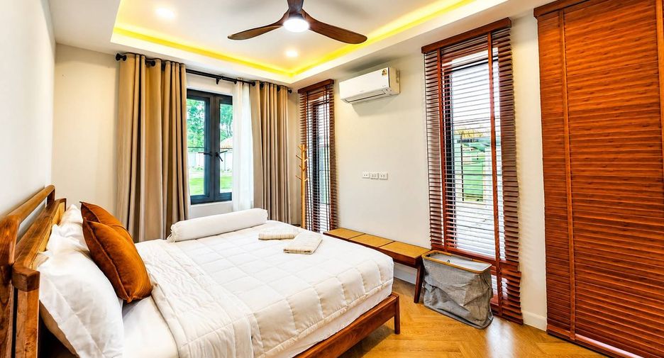 À louer 4 chambres villa à Huay Yai, Pattaya
