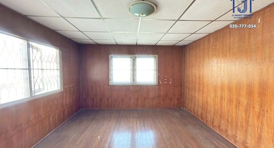 For sale 3 bedrooms house in Don Mueang, Bangkok