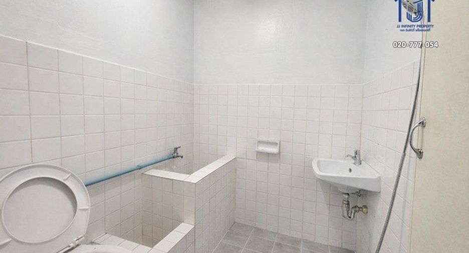 For sale 3 bedrooms house in Don Mueang, Bangkok