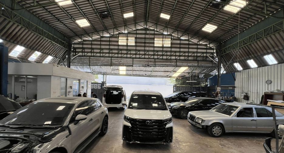 For sale warehouse in Bang Khen, Bangkok
