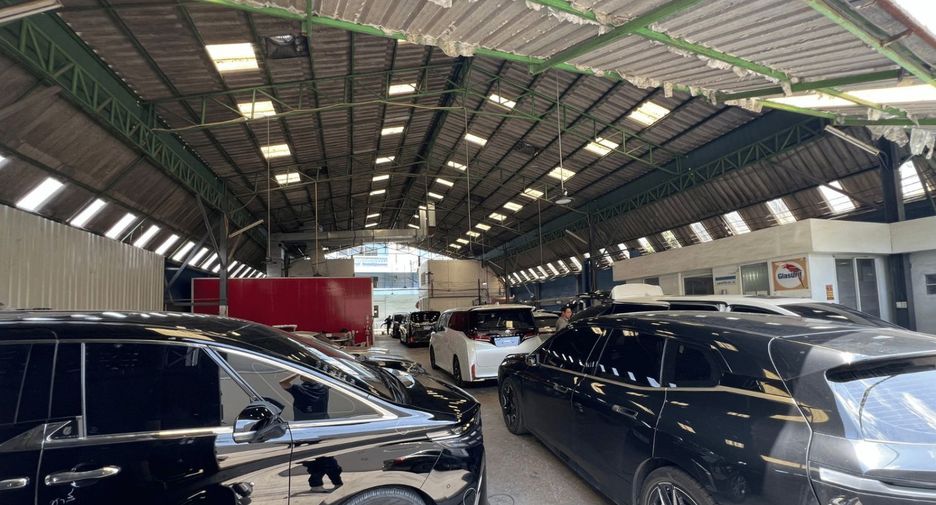 For sale warehouse in Bang Khen, Bangkok