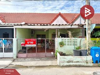 Casa adosada en venta de 2 habitaciones en Lam Luk Ka, Pathum Thani