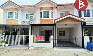 Casa adosada en venta de 3 habitaciones en Phra Samut Chedi, Samut Prakan