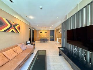 For rent 3 bedrooms condo in Khlong Toei, Bangkok