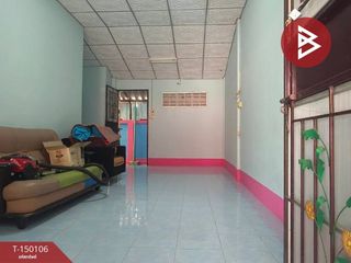 For sale 3 bedrooms townhouse in Mueang Chachoengsao, Chachoengsao