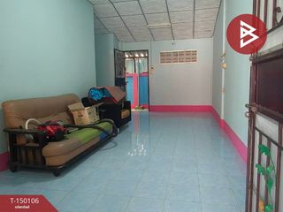 For sale 3 bedrooms townhouse in Mueang Chachoengsao, Chachoengsao
