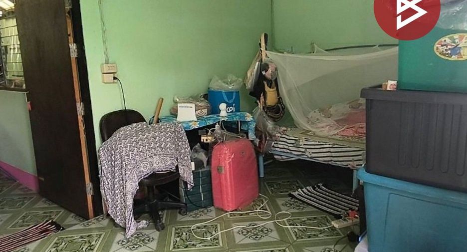 Casa adosada en venta de 3 habitaciones en Mueang Chachoengsao, Chachoengsao