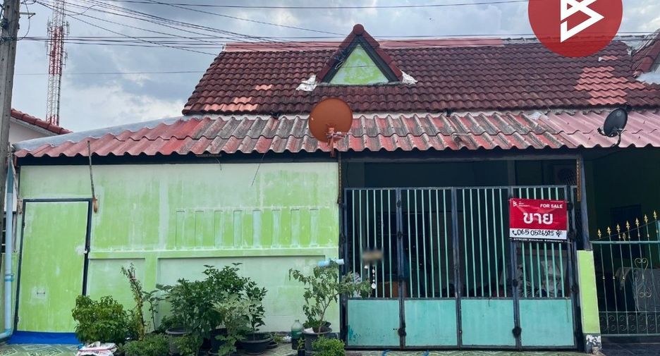 Casa adosada en venta de 3 habitaciones en Mueang Chachoengsao, Chachoengsao