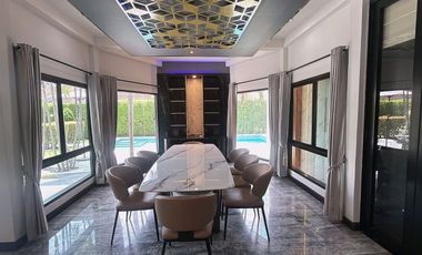 For rent and for sale 4 bedrooms house in Bang Lamung, Chonburi