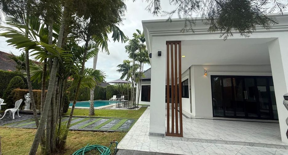 For rent and for sale 4 bedrooms house in Bang Lamung, Chonburi