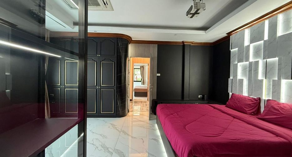For rent and for sale 4 bedrooms house in Bang Lamung, Chonburi