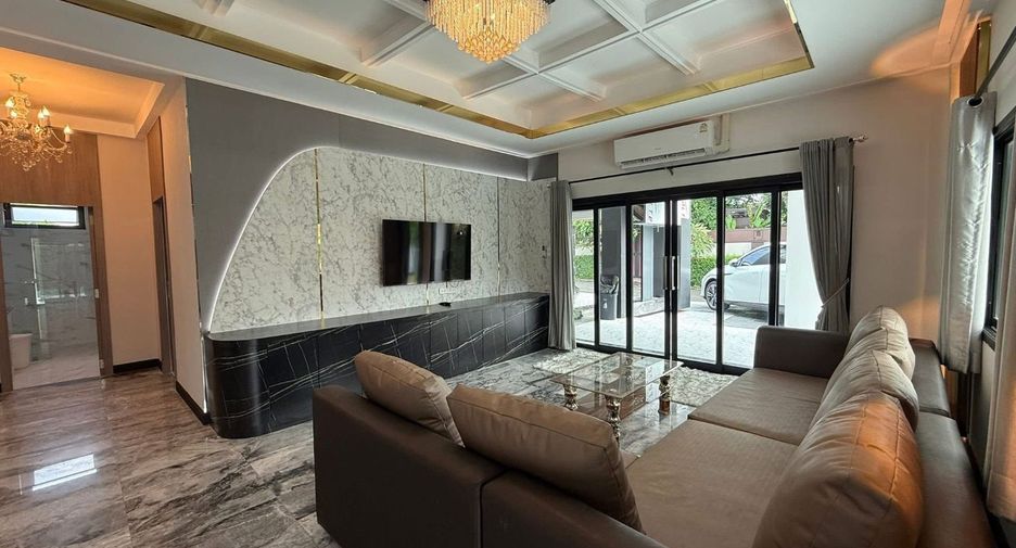 For rent and for sale 4 bedrooms house in Bang Lamung, Chonburi