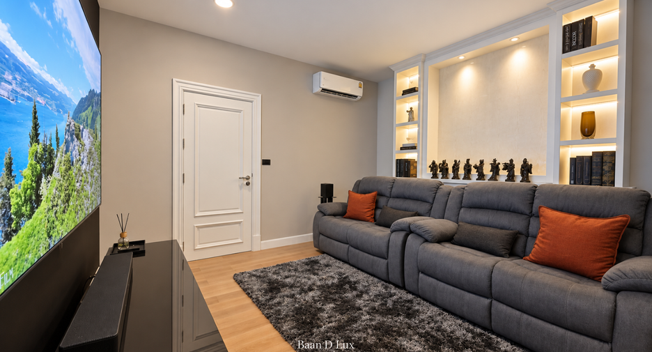 Haus zum Kauf mit 4 Zimmer in Mueang Pathum Thani, Pathum Thani