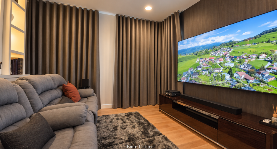 Haus zum Kauf mit 4 Zimmer in Mueang Pathum Thani, Pathum Thani
