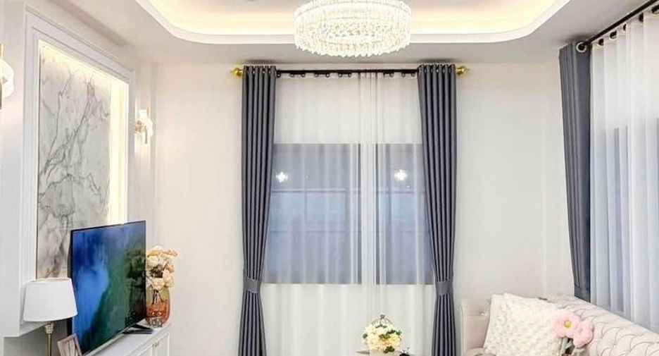 For sale 3 bedrooms villa in Bang Lamung, Chonburi