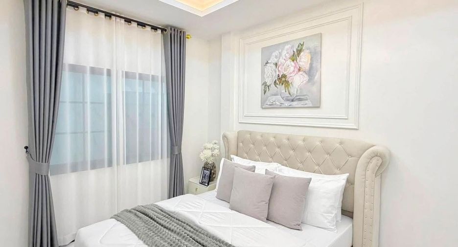 For sale 3 bedrooms villa in Bang Lamung, Chonburi