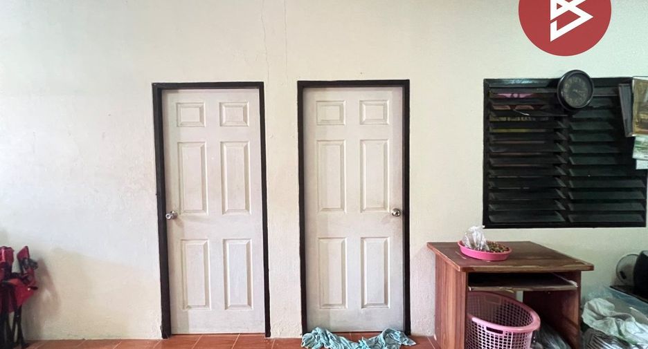 For sale 2 bedrooms townhouse in Pluak Daeng, Rayong