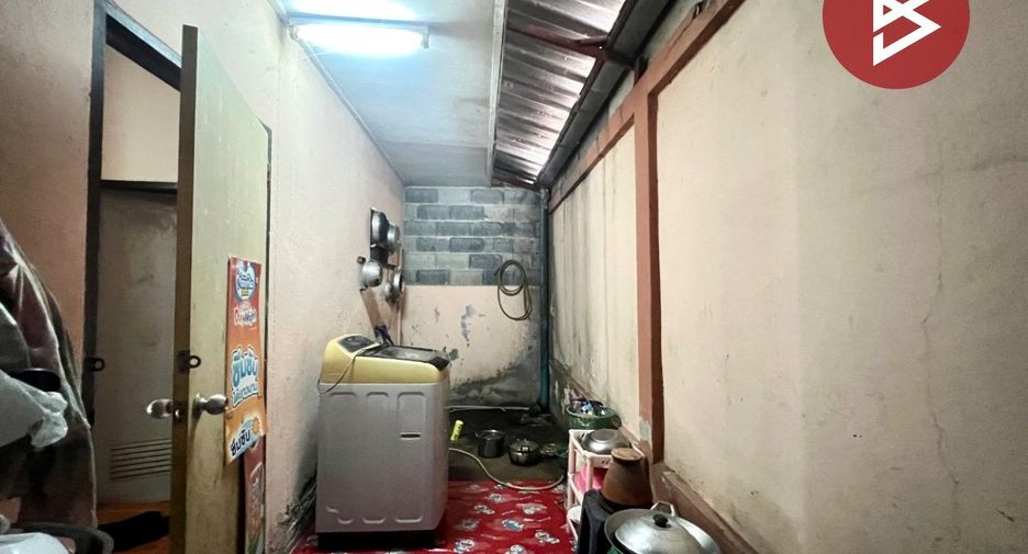 For sale 2 bedrooms townhouse in Pluak Daeng, Rayong