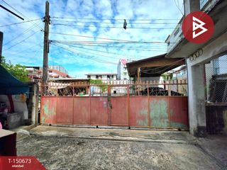 出售 4 卧室 独立屋 在 Bangkok Noi, 曼谷