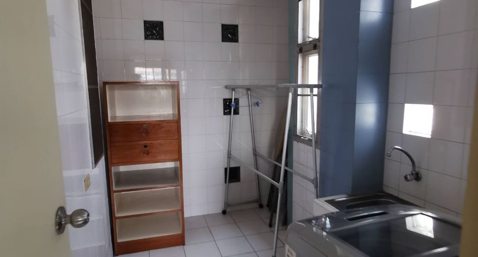 Apartamento en alquiler de 2 habitaciones en Sathon, Bangkok
