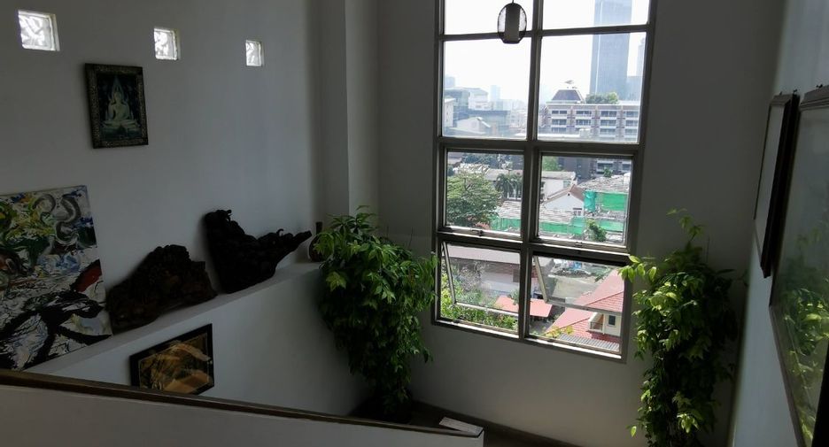 Apartamento en alquiler de 2 habitaciones en Sathon, Bangkok