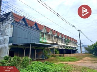 Продажа 2 спальни торговое помещение в Mueang Uttaradit, Уттарадит