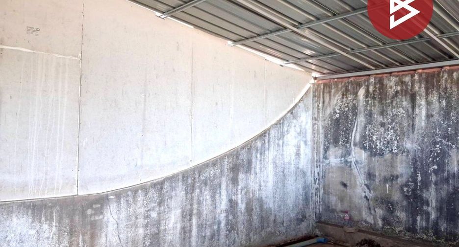 Продажа 2 спальни торговое помещение в Mueang Uttaradit, Уттарадит