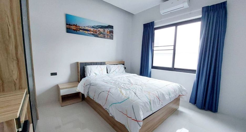 À louer 3 chambres villa à Bang Lamung, Chonburi