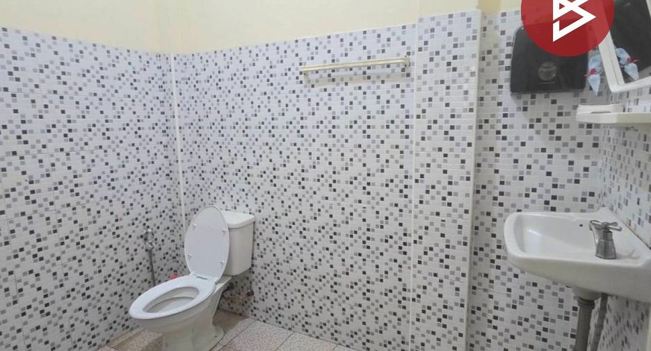 Аренда и продажа 6 спальни торговое помещение в Mueang Chanthaburi, Чантхабури