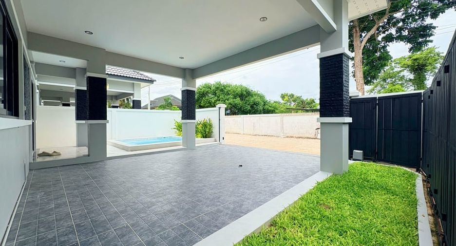À vendre 3 chambres villa à Huay Yai, Pattaya