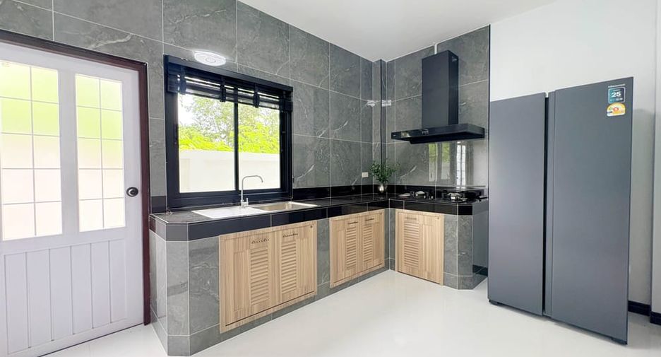 À vendre 3 chambres villa à Huay Yai, Pattaya