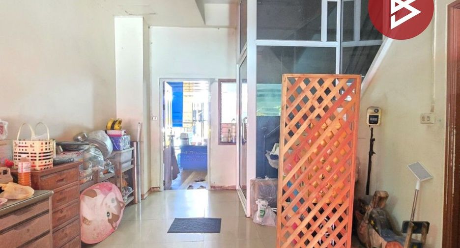 出售 2 卧室 商业空间 在 Phan Thong, Chon Buri